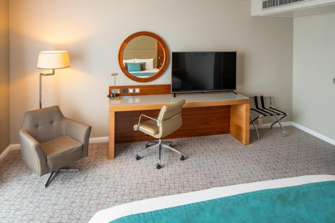 Отель Crowne Plaza London - Docklands By Ihg Экстерьер фото