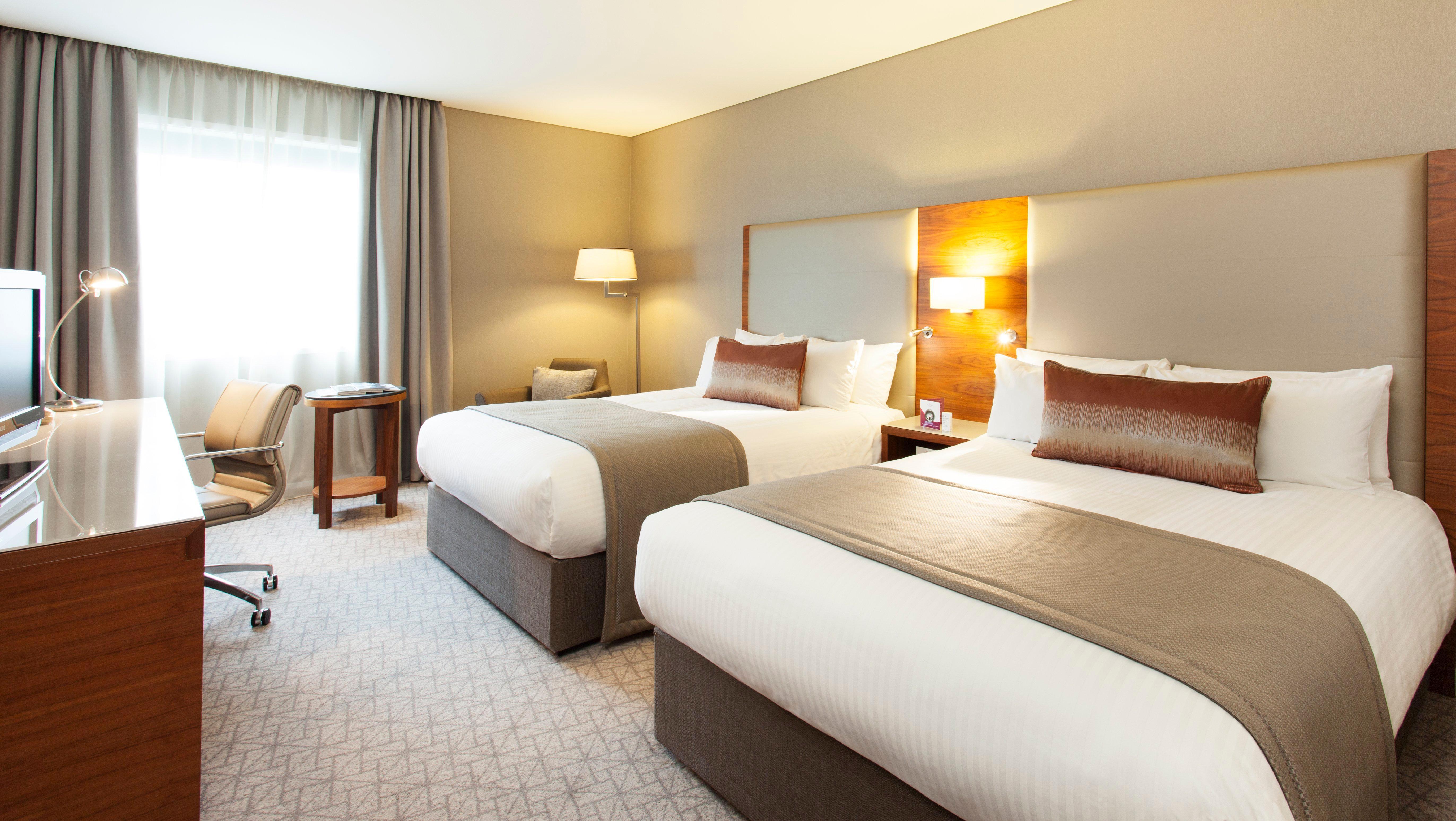 Отель Crowne Plaza London - Docklands By Ihg Экстерьер фото